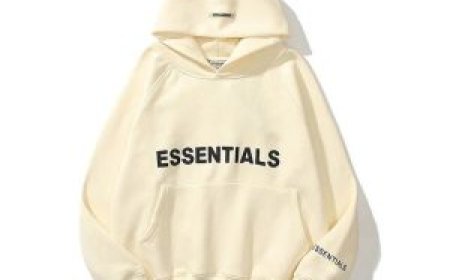 Everyday Essential Hoodie – From Work to Weekend