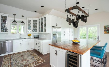 Transform Your Kitchen with Expert Cabinet Refacing Services