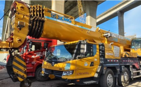 Industrial Crane Hire: A Smart Choice for Your Lifting Needs